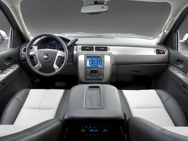 2008 Chevrolet Tahoe LTZ photo 3