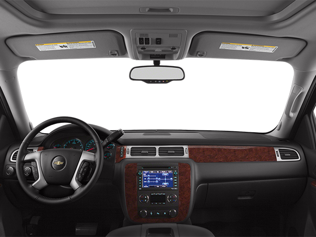 2014 Chevrolet Suburban 1500 LT photo 4