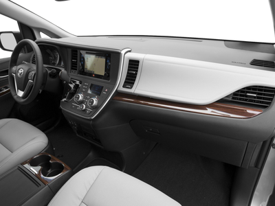 2017 Toyota Sienna L 7 Passenger