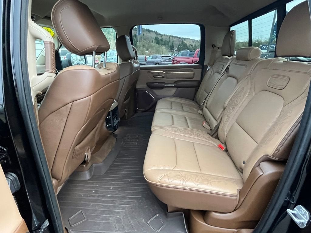 2019 RAM 1500 Longhorn Crew Cab 4x4 5'7" Box