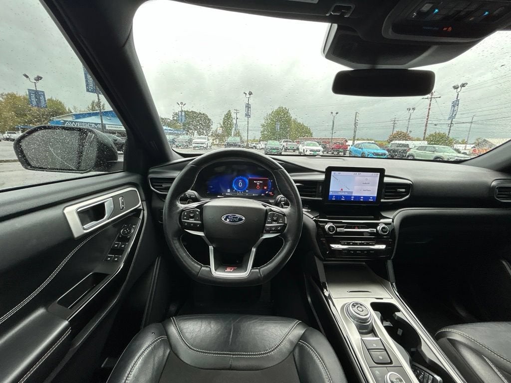 2022 Ford Explorer ST