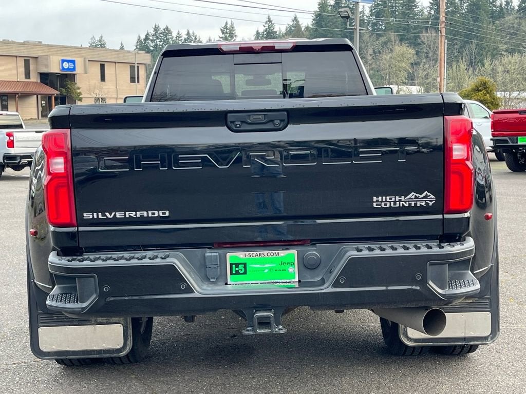 2022 Chevrolet Silverado 3500 HD High Country DRW