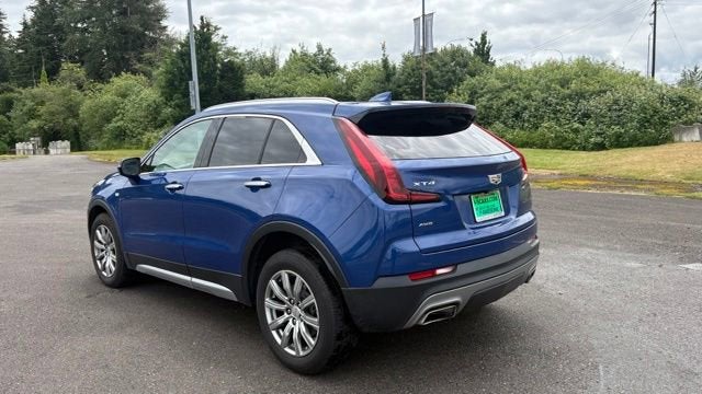 2022 Cadillac XT4 Premium Luxury