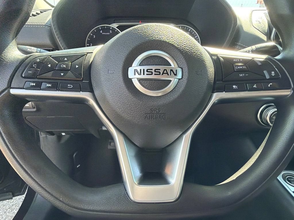 2023 Nissan Sentra SV Xtronic CVT