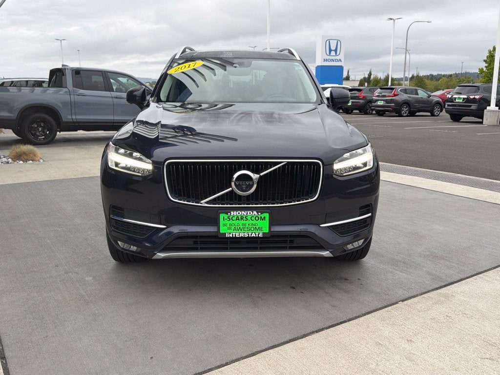2017 Volvo XC90 T6 Momentum