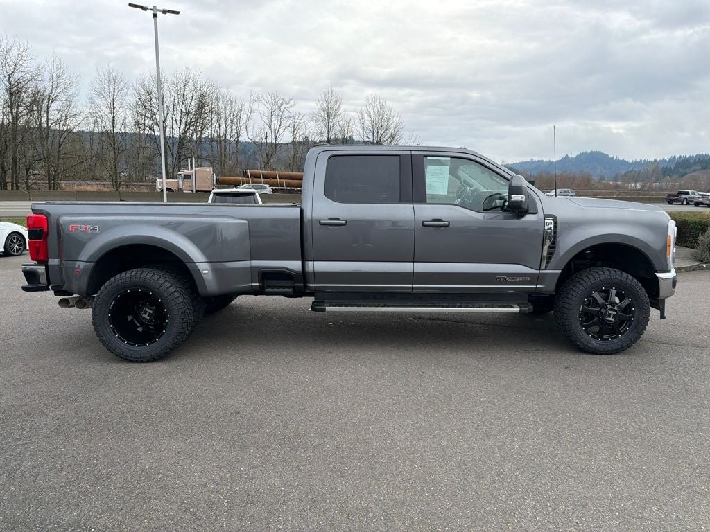 2023 Ford F-350SD Lariat DRW