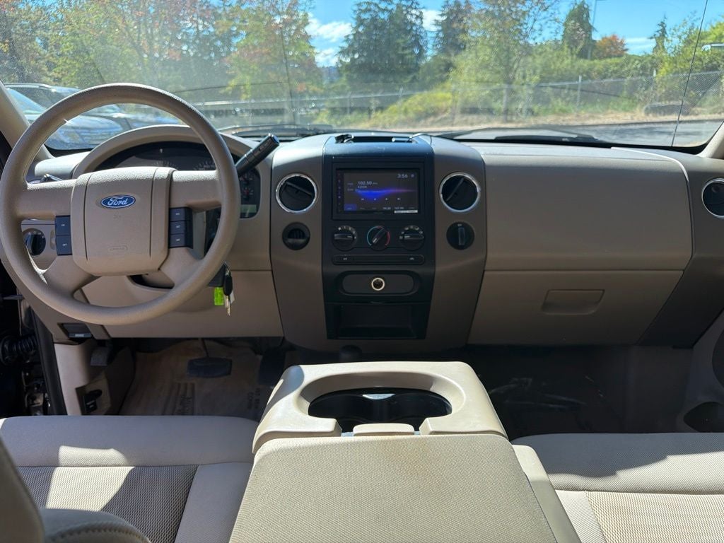 2004 Ford F-150 STX