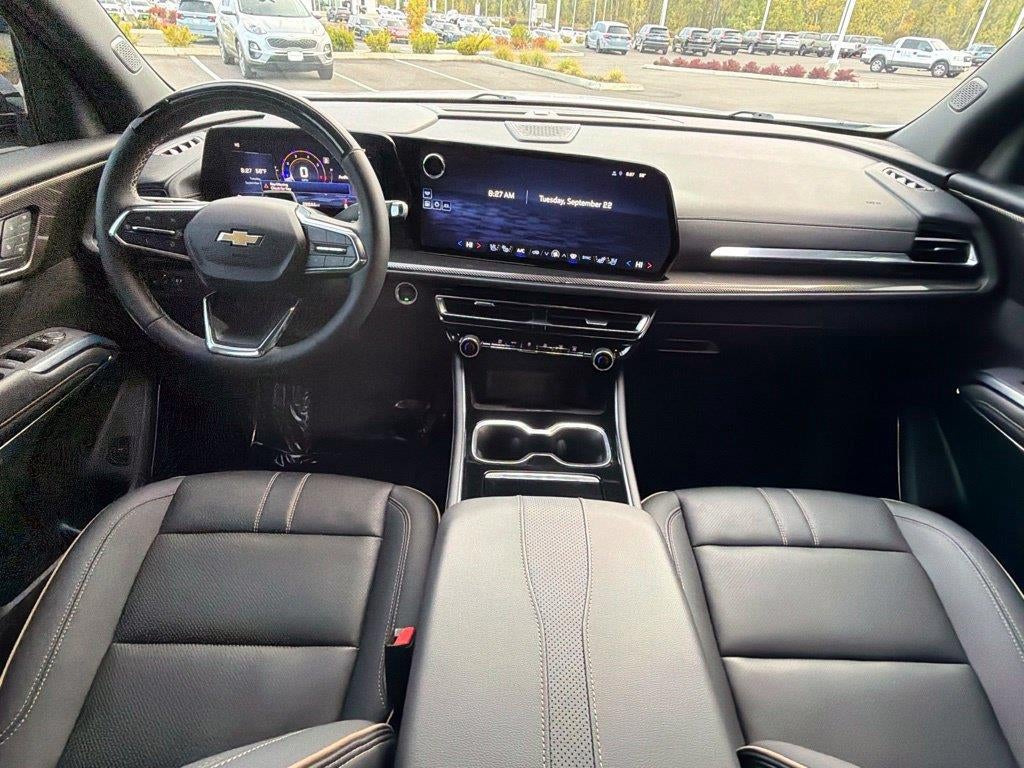 2025 Chevrolet Traverse AWD High Country