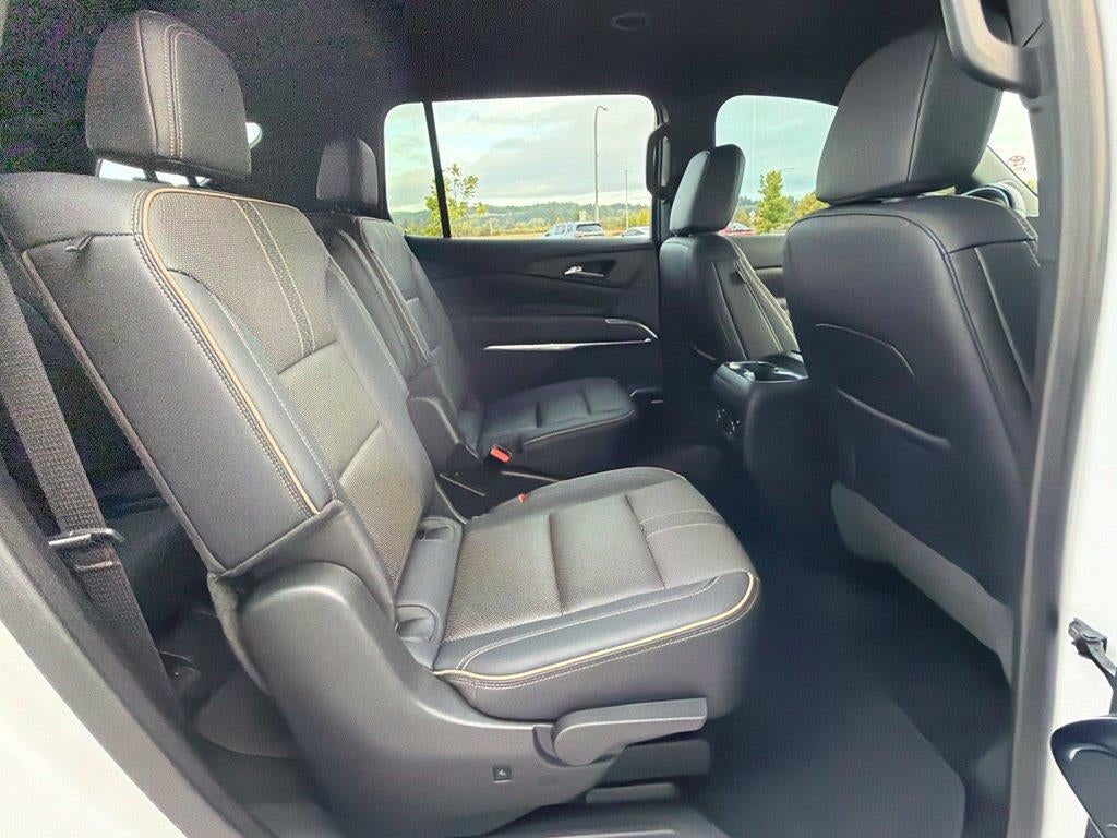 2025 Chevrolet Traverse AWD High Country