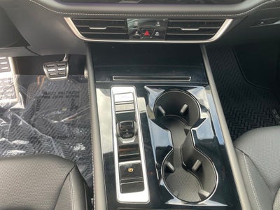 2026 Volkswagen Atlas Cross Sport SEL R-Line Black