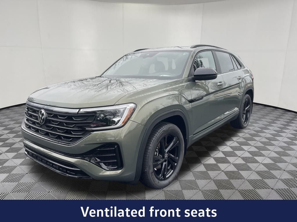 2026 Volkswagen Atlas Cross Sport 2.0T SEL R-Line Black