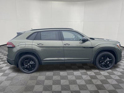 2026 Volkswagen Atlas Cross Sport 2.0T SEL R-Line Black