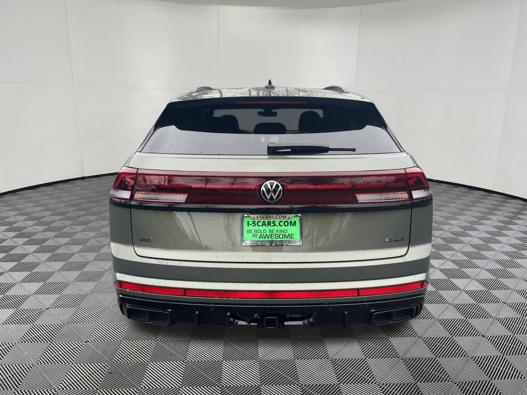 2026 Volkswagen Atlas Cross Sport 2.0T SEL R-Line Black