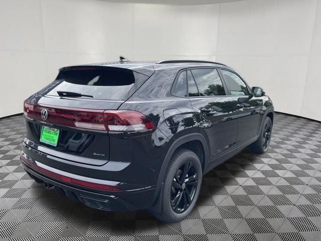 2026 Volkswagen Atlas Cross Sport 2.0T SEL R-Line Black