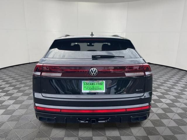 2026 Volkswagen Atlas Cross Sport 2.0T SEL R-Line Black