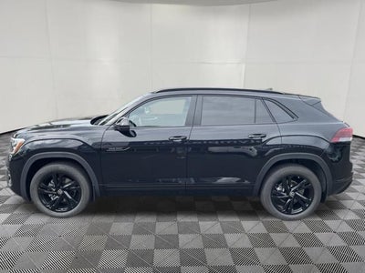 2026 Volkswagen Atlas Cross Sport 2.0T SEL R-Line Black
