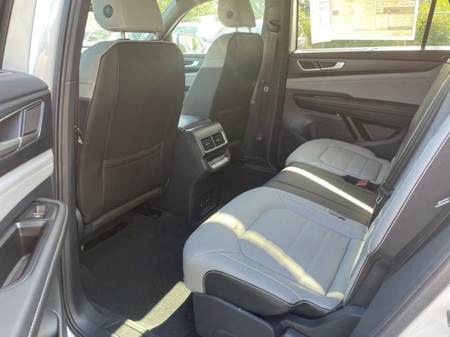 2026 Volkswagen Atlas Cross Sport 2.0T SEL