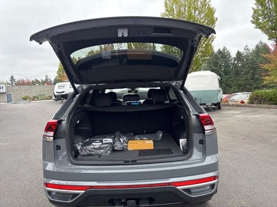 2026 Volkswagen Atlas Cross Sport 2.0T SEL