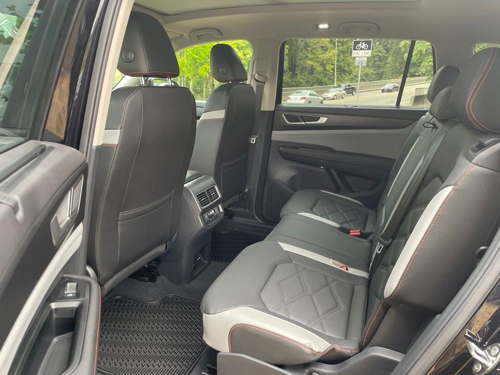 2026 Volkswagen Atlas 2.0T Peak Edition