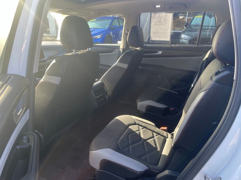 2024 Volkswagen Atlas 2.0T Peak Edition SE w/Technology