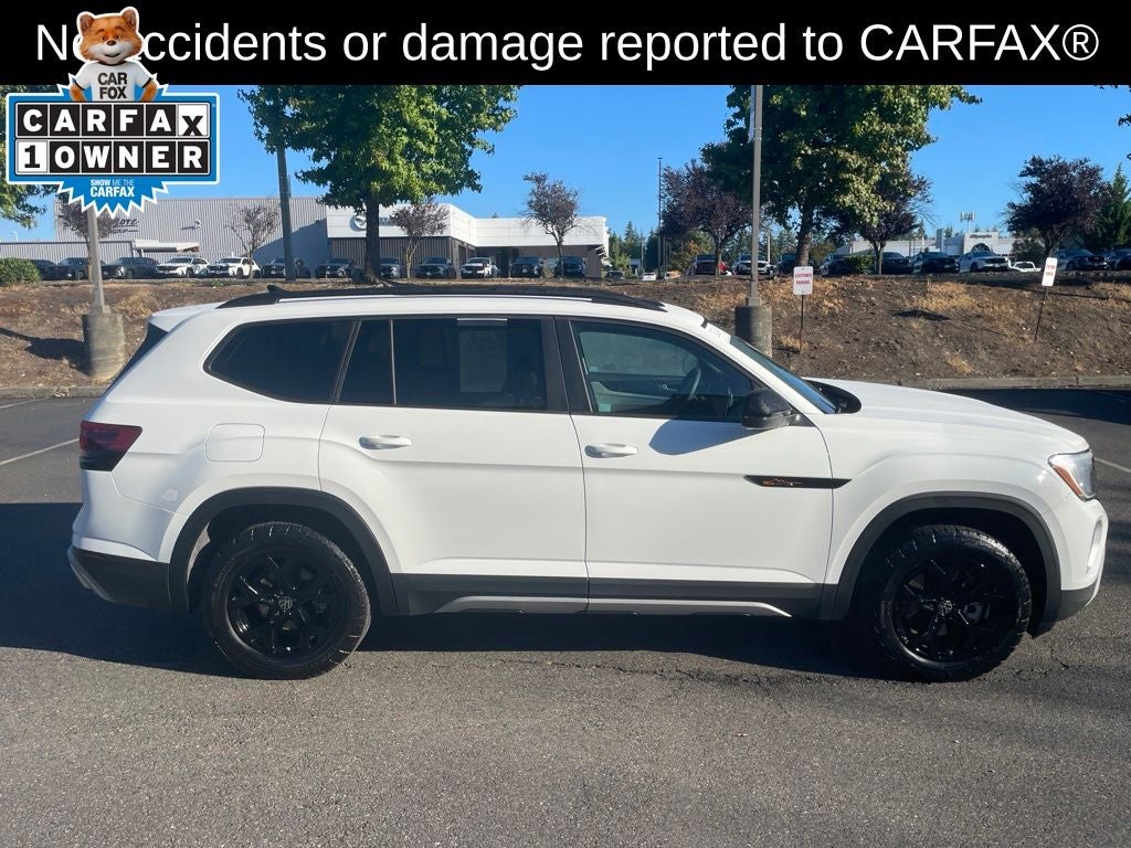 2024 Volkswagen Atlas 2.0T Peak Edition SE w/Technology