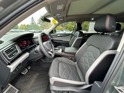 2024 Volkswagen Atlas 2.0T Peak Edition SE w/Technology
