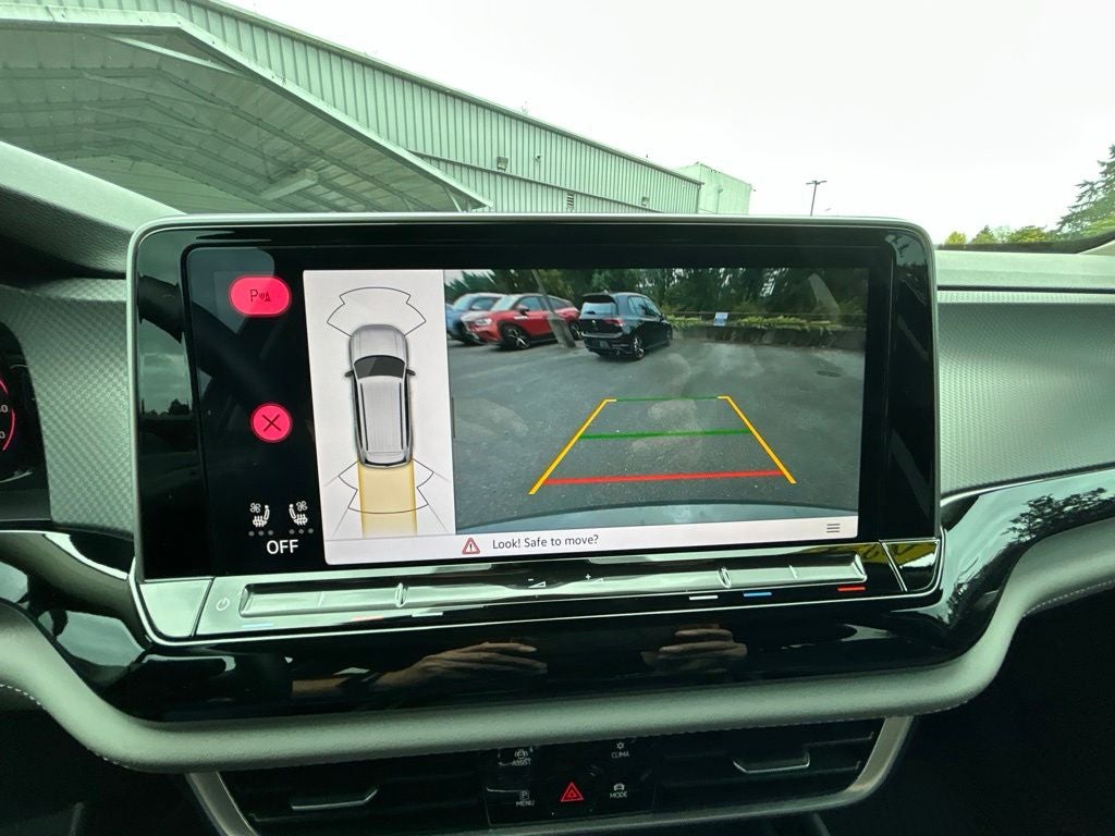 2024 Volkswagen Atlas 2.0T Peak Edition SE w/Technology