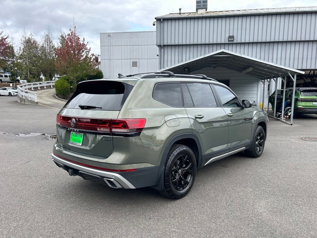 2024 Volkswagen Atlas 2.0T Peak Edition SE w/Technology