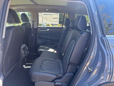 2025 Volkswagen Atlas 2.0T SEL Premium R-Line