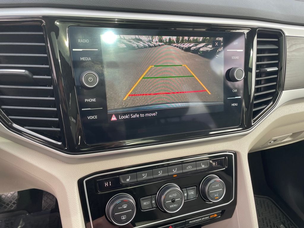 2023 Volkswagen Atlas 3.6L V6 SE w/Technology