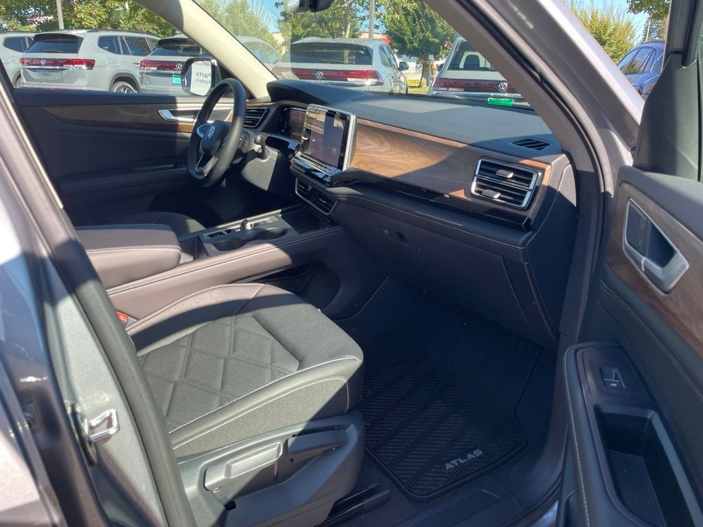 2026 Volkswagen Atlas SE