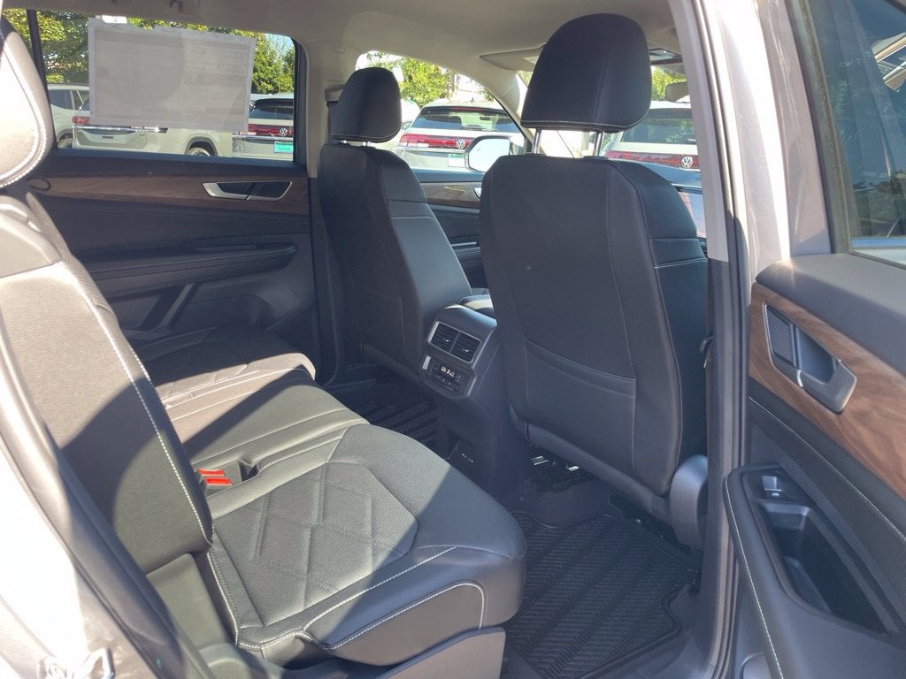 2026 Volkswagen Atlas SE