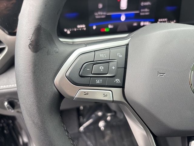 2025 Volkswagen Taos 1.5T SE Black