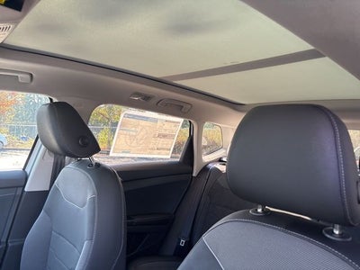 2025 Volkswagen Taos 1.5T SE Black