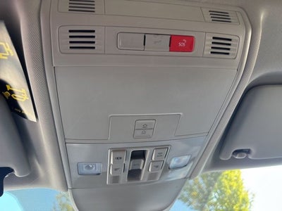 2025 Volkswagen Taos 1.5T SE Black