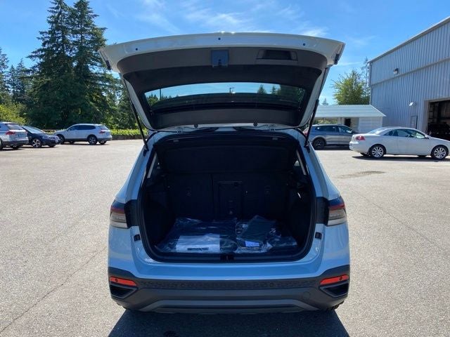 2026 Volkswagen Taos 1.5T SE Black