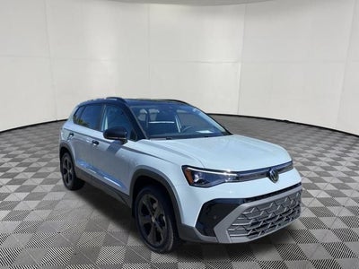 2026 Volkswagen Taos 1.5T SE Black