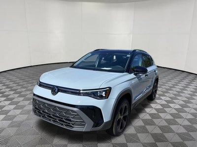 2026 Volkswagen Taos 1.5T SE Black