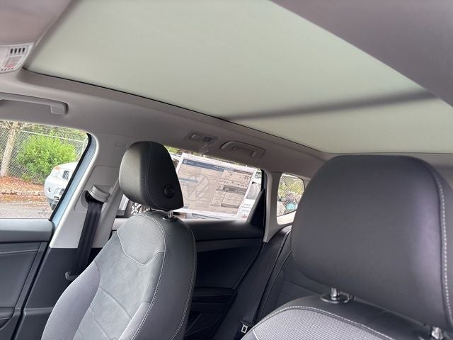 2025 Volkswagen Taos 1.5T SE Black