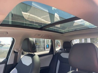 2026 Volkswagen Taos 1.5T SEL