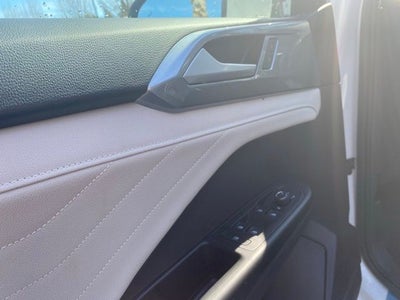 2025 Volkswagen Taos 1.5T SEL