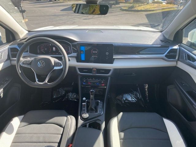 2025 Volkswagen Taos 1.5T SEL