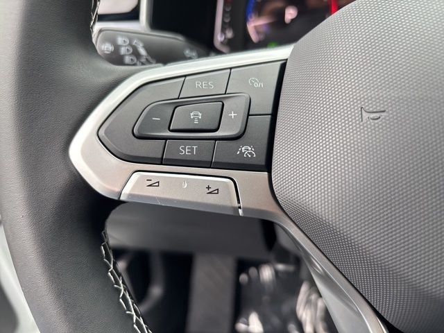 2025 Volkswagen Taos 1.5T SEL