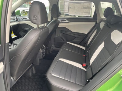 2026 Volkswagen Taos 1.5T SEL
