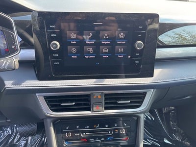 2025 Volkswagen Taos 1.5T SEL