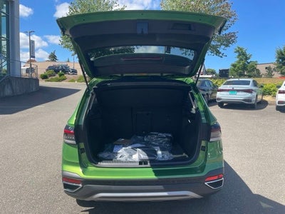 2026 Volkswagen Taos 1.5T SEL