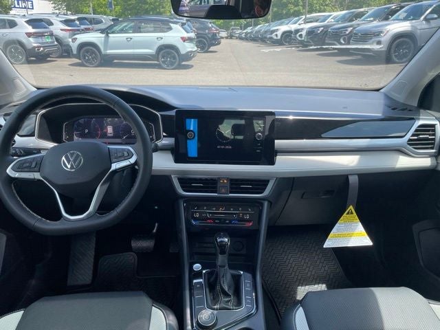 2026 Volkswagen Taos 1.5T SEL