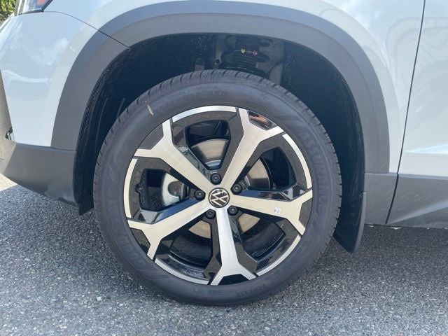 2026 Volkswagen Taos 1.5T SEL