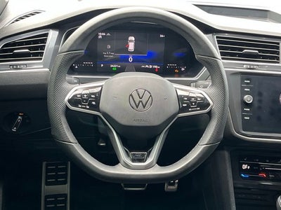 2024 Volkswagen Tiguan 2.0T SE R-Line Black