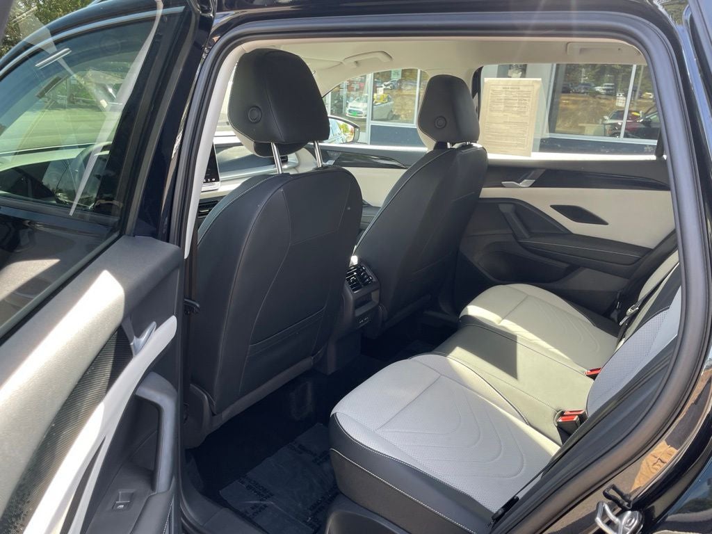 2025 Volkswagen Tiguan 2.0T SE